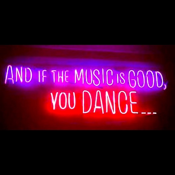 💕Heather Mc ✨Poshmark Ambassador✨ - Picture 13 of 14